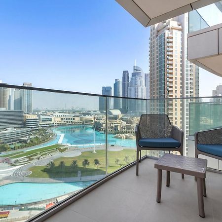 Welhome - Luxury Apartment Facing Burj Khalifa With Terrace Dubai Exterior photo